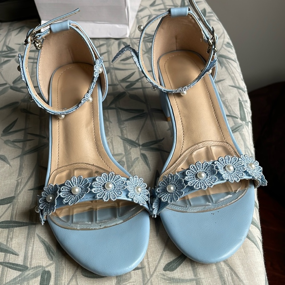 Something Blue Flower Heels Size 35
